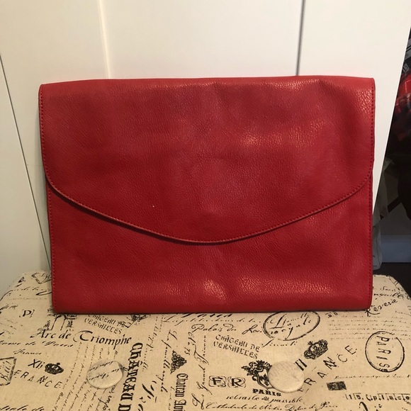 SOLD~ Rouge handbag - Picture 1 of 5